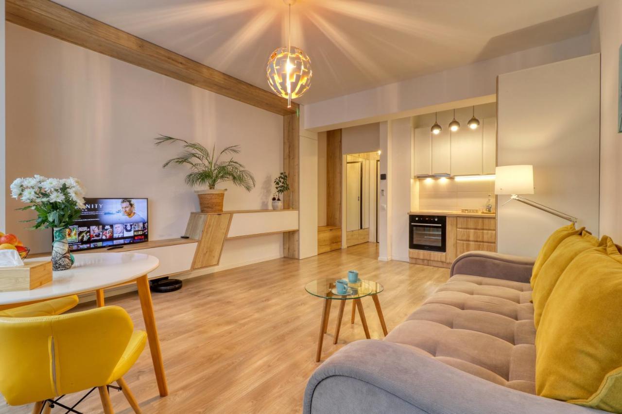 Relaxation Station - My Charming, Cosy&Inviting Apt - Smart Thermostat - Private Parking - Ior Park - Long Term Price Cuts Bukarest Eksteriør billede