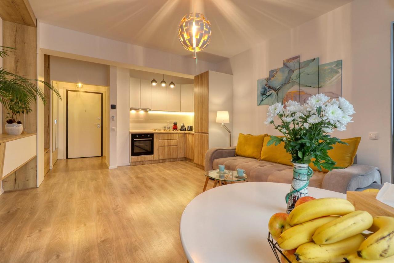 Relaxation Station - My Charming, Cosy&Inviting Apt - Smart Thermostat - Private Parking - Ior Park - Long Term Price Cuts Bukarest Eksteriør billede
