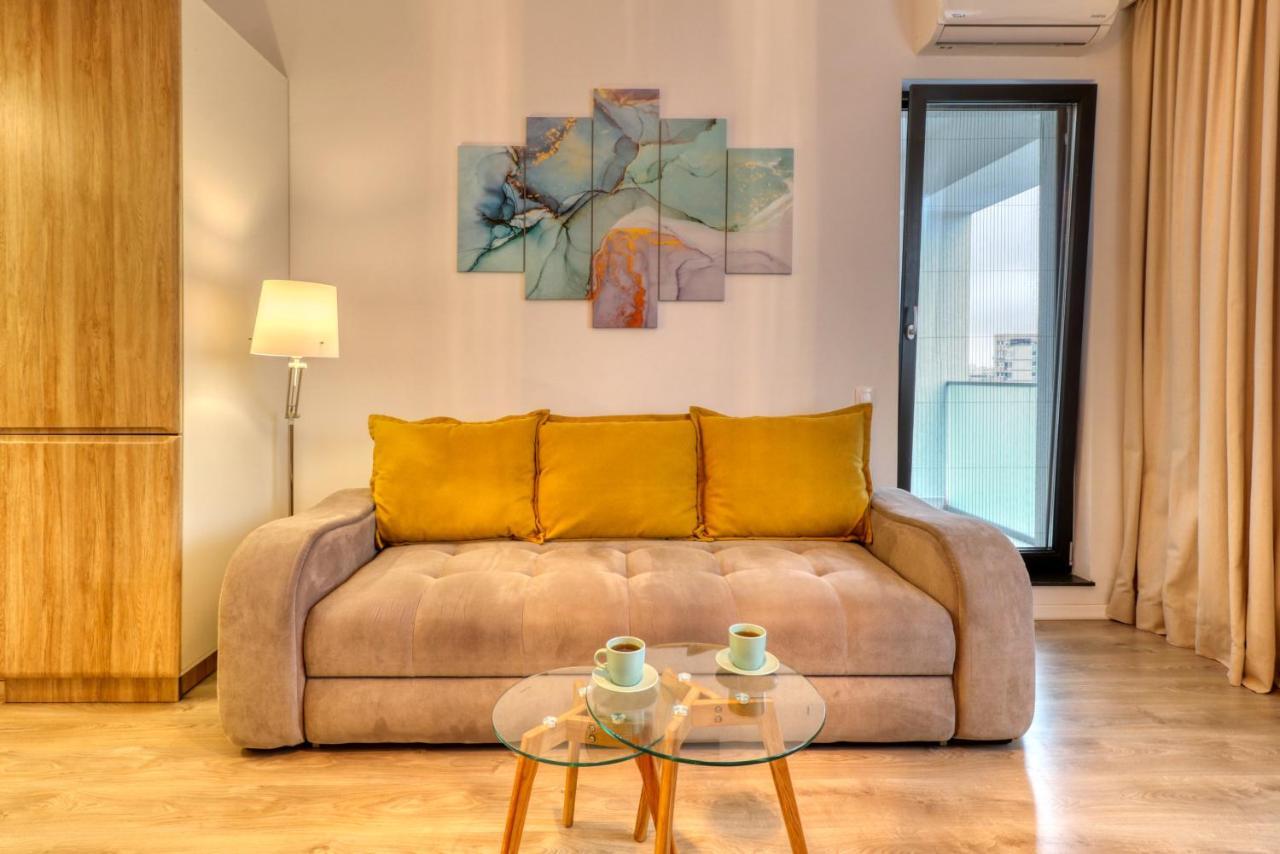 Relaxation Station - My Charming, Cosy&Inviting Apt - Smart Thermostat - Private Parking - Ior Park - Long Term Price Cuts Bukarest Eksteriør billede