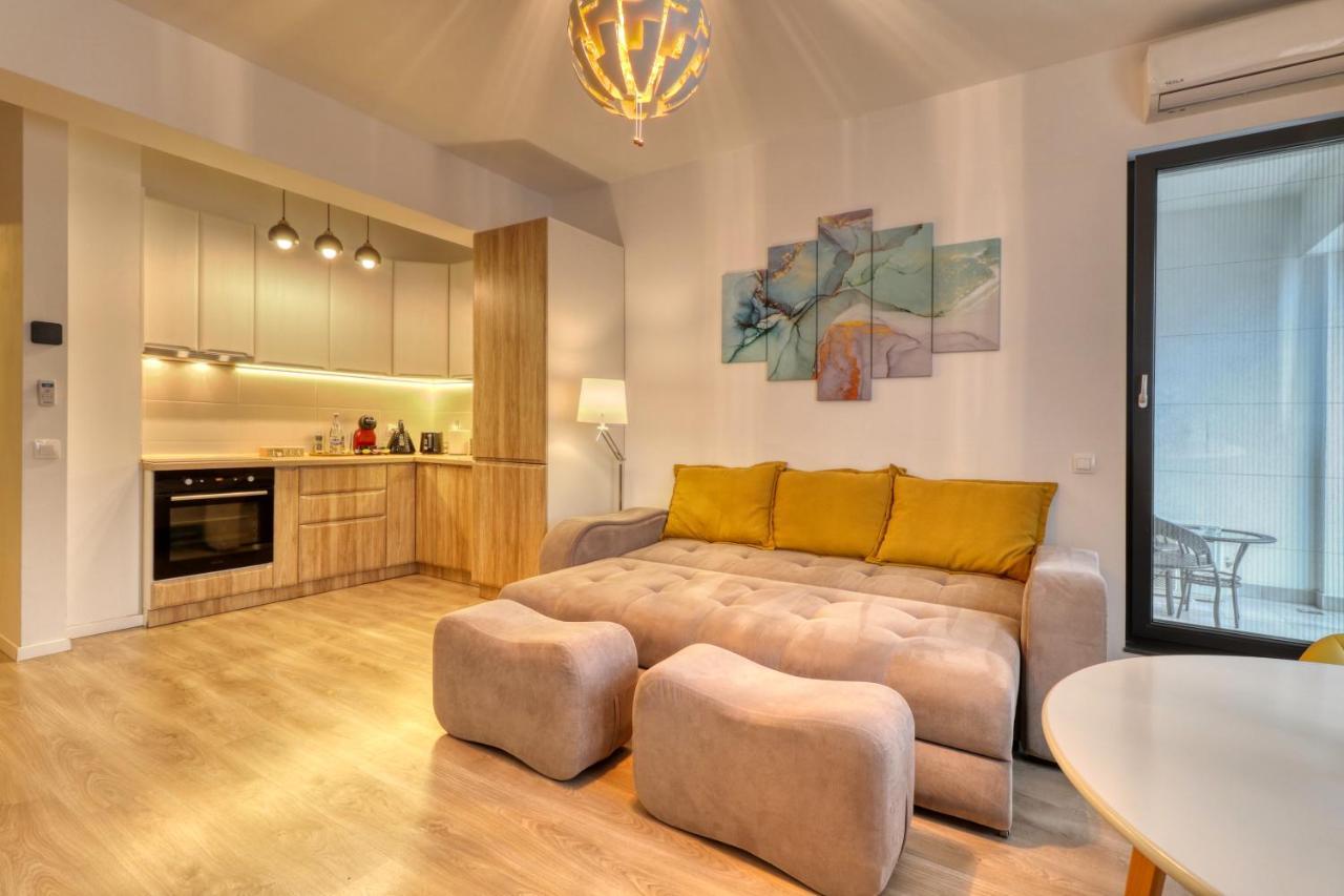 Relaxation Station - My Charming, Cosy&Inviting Apt - Smart Thermostat - Private Parking - Ior Park - Long Term Price Cuts Bukarest Eksteriør billede