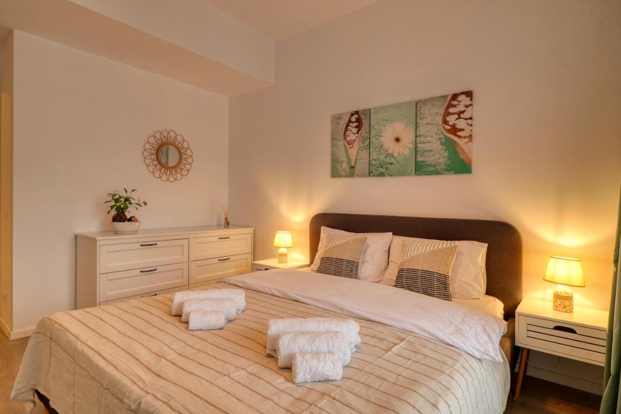 Relaxation Station - My Charming, Cosy&Inviting Apt - Smart Thermostat - Private Parking - Ior Park - Long Term Price Cuts Bukarest Eksteriør billede
